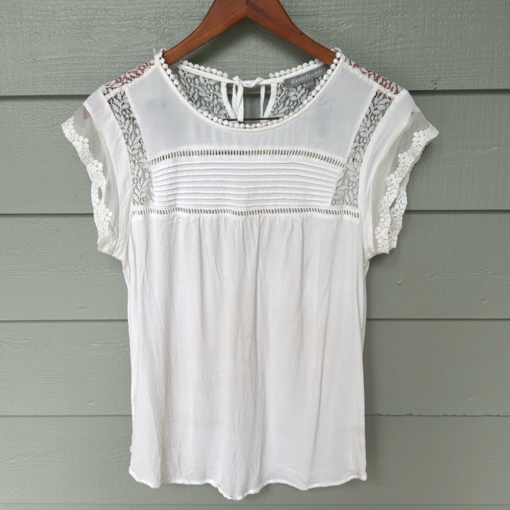 L Daniel Rainn Becru Lace Detail Blouse